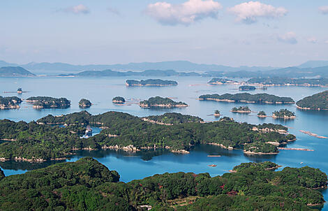 Geheime Kyushu-Inseln und das Erbe der Ahnen-©iStock-Jumoobo -526544418_iles-Kujuku_resize.jpg