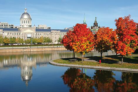 Herbst in Kanada: vom Sankt-Lorenz-Strom bis an die Ostküste – mit Smithsonian Journeys-02-01-01-06-06-Istockphoto-Canada-Quebec-Montreal-.jpg