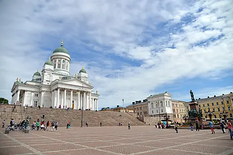 Kreuzfahrt zu den historischen Städten der Ostsee – mit Smithsonian Journeys-N°-1530_StudioPONANT_Léa Paulin_Helsinki.JPEG