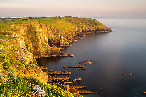 Reise zu den Kelten: Die Hebriden und die Irische See – mit Smithsonian Journeys-iStock-Rainbow79972852922_Kinsale_Irlande.jpg