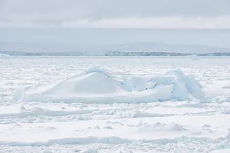 In the wake of Jean-Baptiste Charcot-No-2309_O141221_PuntaArenas-PuntaArenas©StudioPONANT-Olivier Blaud.jpg