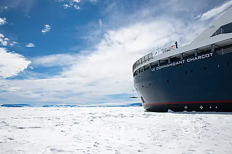 The Emperor Penguins of Weddell Sea-No-1201_O191121_Punta Arenas-Punta Arenas©StudioPONANT-Olivier Blaud.jpg