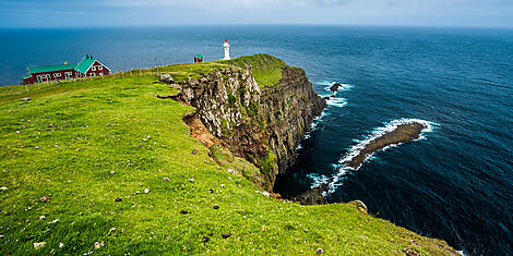 Shetland, Féroé, Islande : îles sauvages et terres de légendes