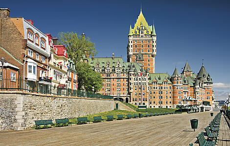 From Québec to the Big Apple: nature & remarkable cities-iStock_000010700256Medium.jpg