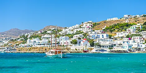 cruise to greek island