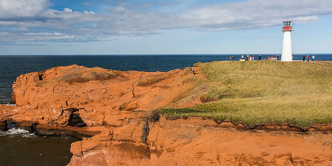 Herbstlaub auf dem Sankt-Lorenz-Strom: Von Québec zu den kanadischen Seeprovinzen – mit Smithsonian Journeys