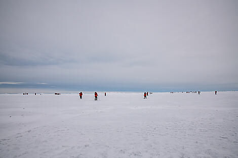 Le pôle Nord géographique et le Scoresby Sund-N°2357_CR17_O220822©StudioPONANTJoanna Marchi.jpg