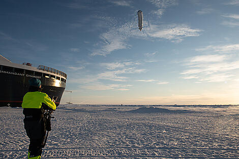 Transarktisches Abenteuer, die Überquerung des Nordpols-SCIENCE 2-CHARCOT©Studio Ponant-Nath Michel-23.jpg