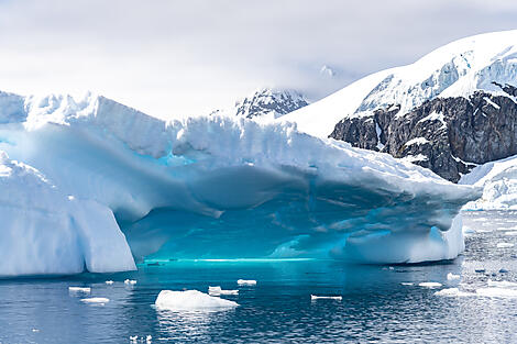 Antarktis `Klassisch´-No-2458_Y210122_Ushuaia-Ushuaia©StudioPONANT-Laurence-Fischer.jpg