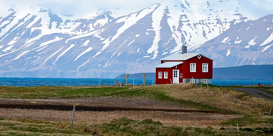Icelandic nature and traditions