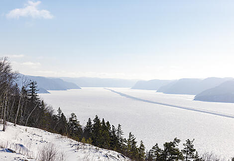 Sankt-Lorenz-Strom im Herzen des Winters-0H3A9879_reperage_Charcot_Canada©PONANT-Julien Fabro.jpg