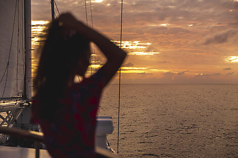 Reverie under Sail in the Heart of the Lesser Antilles -0O5A3241_PO150123_le_Ponant_sundeck_lifestyle©_PONANT-Julien Fabro.JPEG