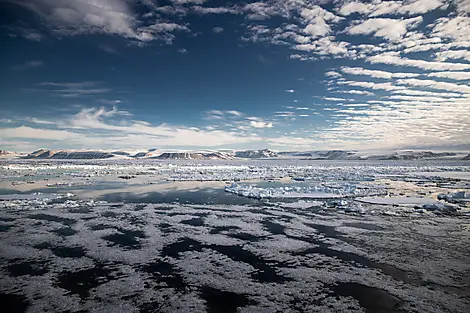 Transarctique, la quête des deux pôles Nord-N°0148_O150622_Longyearbyen-Longyearbyen©StudioPONANT_Morgane Monneret.jpg