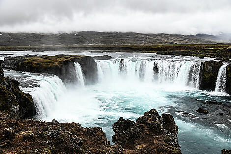 Mosaïque islandaise-No-3011_C080619_Akureyri_Godafoss©StudioPonant-AurelieDupuy.jpg