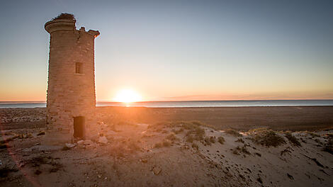 Abenteuer entlang der Westküste Australiens-Historical Light House Ningaloo Coast © Jamie Van Jones.jpg