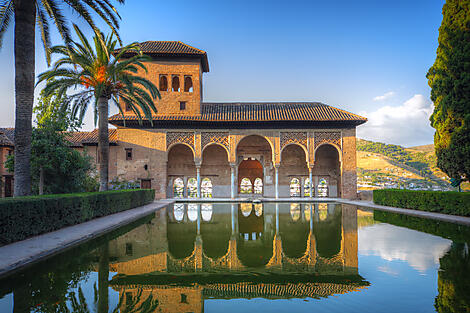 Kreuzfahrt von Marokko an die Andalusische Küste Spaniens – mit Smithsonian Journeys-AdobeStock_24599333.jpg