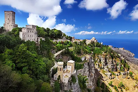 Kreuzfahrt durch das Mittelmeer: Sizilien, Sardinien und Mallorca – mit Smithsonian Journeys-AdobeStock_95269592.jpg