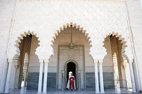 Von Lissabon auf die Kanarischen Inseln über das Meer: Spanien, Marokko und die Atlantikinseln – mit Smithsonian Journeys-nathalie michel mausoleum mohamed 5 .jpg