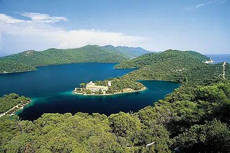 Des rives de l'Adriatique à Malte-02-05-03-12-01-OT_Croatia-Mljet_Island-Croatia-HD-.JPEG