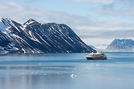 From Scotland to Spitsbergen-BO128_B110717_Hornsund©StudioPONANT-O.Blaud.jpg