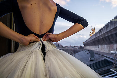 De la cité des dieux à la cité des Doges avec le Ballet de l’Opéra national de Paris-COMPAGNIE_LALY_0362.jpg