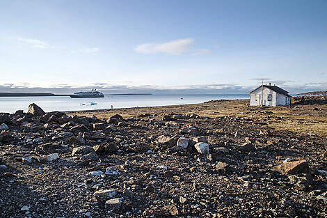 Le passage du Nord-Ouest, dans le sillage de Roald Amundsen-017_B230817_Fort-Ross©StudioPONANT-O.Blaud.jpg