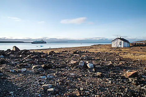 In the heart of the Northwest Passage-017_B230817_Fort-Ross©StudioPONANT-O.Blaud.jpg