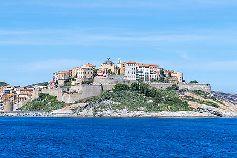 Malta, italienische Küsten und Korsika, die Insel der Schönheit-No-2030_LY040523_Nice-Civitavecchia_©StudioPONANT_AlexandreHerbrecht.jpg