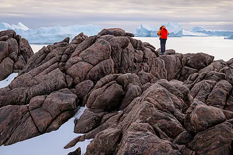 Côte est inexplorée de l’Antarctique et terres australes françaises-24 RM_00105_CC140223_Rocher_du_Debarquement_Antarctica_©PONANT-Photo-Ambassador-Ian Dawson.JPEG