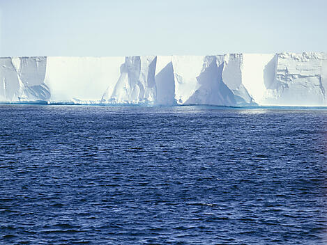 Entre deux continents, terres inexplorées d’Antarctique-iStock-665807618.jpg