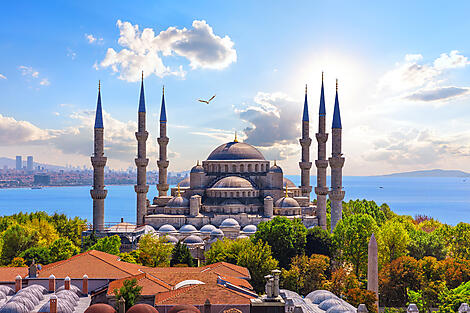 Cruising the Aegean: Turkey and the Greek Isles – with Smithsonian Journeys-AdobeStock_502803839_3008x2000.jpg