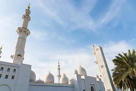Oriental Wonders & Civilisations-No-2144_C201222_Doha_Muscat_Abu Dhabi_Cheikh_Zayed_Mosquee@StudioPONANT-Doriane Letexier.jpg