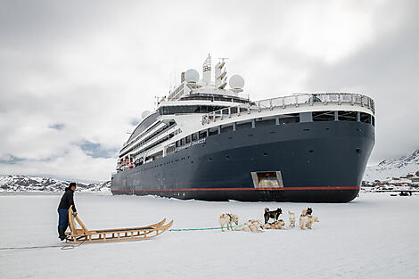 Frühling mit den Inuit von Ammassalik-N°0123_O300422_Reykjavik-Reykjavik©StudioPONANT_Morgane Monneret.jpg