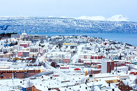 Traditions millénaires et fjords norvégiens-iStock-160559182.jpg