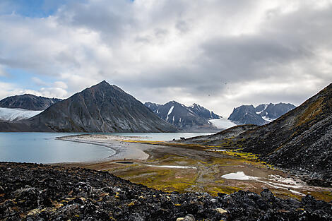 Der wilde hohe Norden, von Spitzbergen bis Island-N°2759_CR16_O070822_Longyearbyen-Longyearbyen©StudioPonantJoanna Marchi.jpg