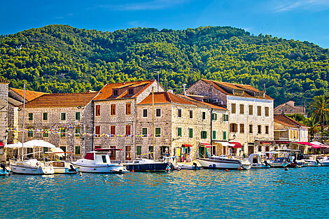 From the city of the gods to the Dalmatian coast-iStock-641062368.jpg