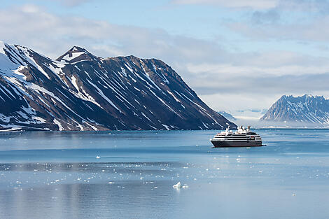 Von Schottland nach Spitzbergen-BO128_B110717_Hornsund©StudioPONANT-O.Blaud.jpg