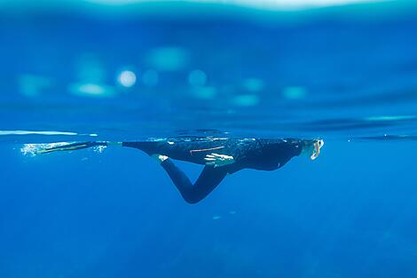 Corsican shores, under Sail Aboard Le Ponant-2106GA060622-Nice-Nice©StudioPonant-AurelienCorlay.jpg