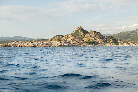 Corsican shores, under Sail Aboard Le Ponant-N-2081_T110720 Nice-Nice©StudioPONANT_Laura Gelfged.jpg