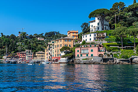 Rund um Korsika-No-2083_LY040523_Nice-Civitavecchia_©StudioPONANT_AlexandreHerbrecht.jpg