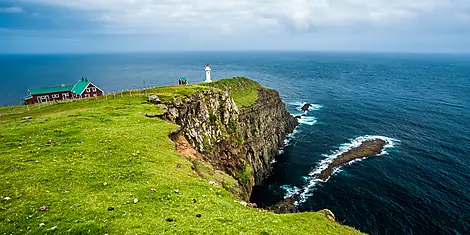 Scottish archipelagos and the Faroe Islands: Nordic heritage and island identities