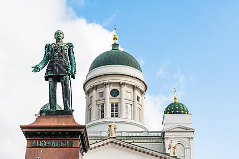 Islands and cities, from the North Sea to the Baltic-No-2367_U230719_Helsinki©StudioPONANT-Violette Vauchelle.jpg