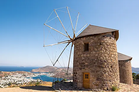 At the heart of the Greek islands-No-2108_Y150722-PATMOS©StudioPONANT-Adrien MORLENT.jpg