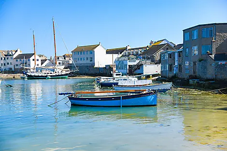 Landscapes and islands of the North Atlantic-N°2198_EE110523_Fairlie_Honfleur©StudioPONANT_EmmyAPOUX.JPEG