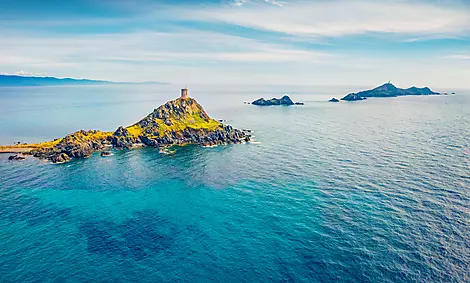 Île de Beauté, Sardaigne et rivages ibériques -AdobeStock_330263119.jpg