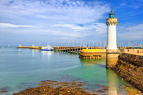 Péninsule ibérique et cités fortifiées d’Atlantique-AdobeStock_96423387.jpeg