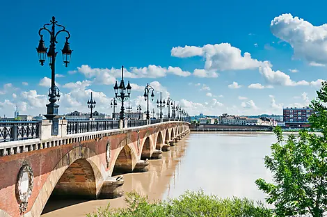 The Iberian Peninsula and Fortified cities of the Atlantic-Fotolia_55602604_XL_Bordeaux, France.jpg