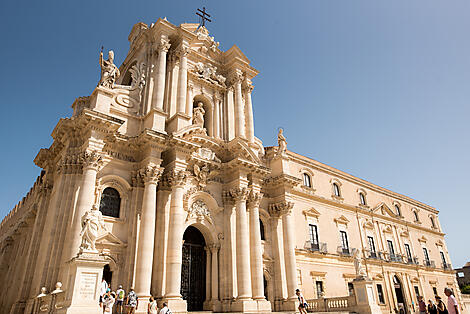 Ancient shores of the Mediterranean-No-2319_Y090922-SYRACUSE©StudioPONANT-Adrien MORLENT.jpg