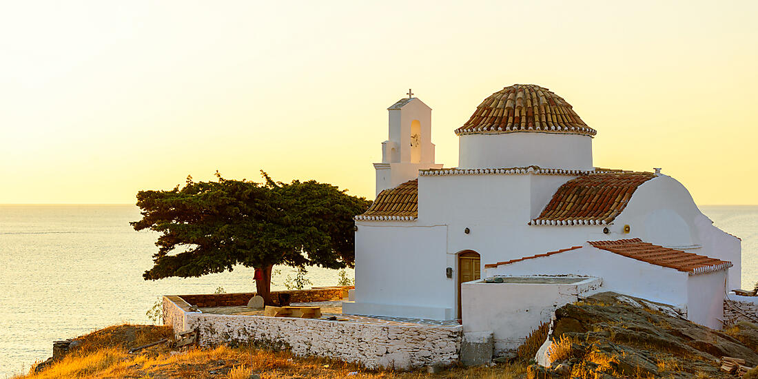 Les Cyclades, dans le sillage du Ponant