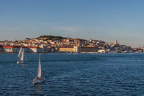 Gaumenfreuden, Weinberge und Ozean-No-2016_AU100423_Lisbonne-Bordeaux©StudioPONANT-JulietteLECLERCQ.jpg